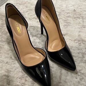 New Fashion Nova Glossy Black Heels